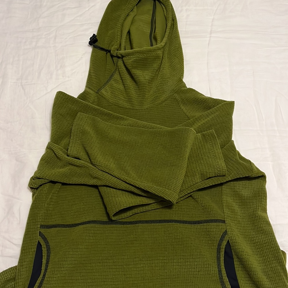 womens large melanzana